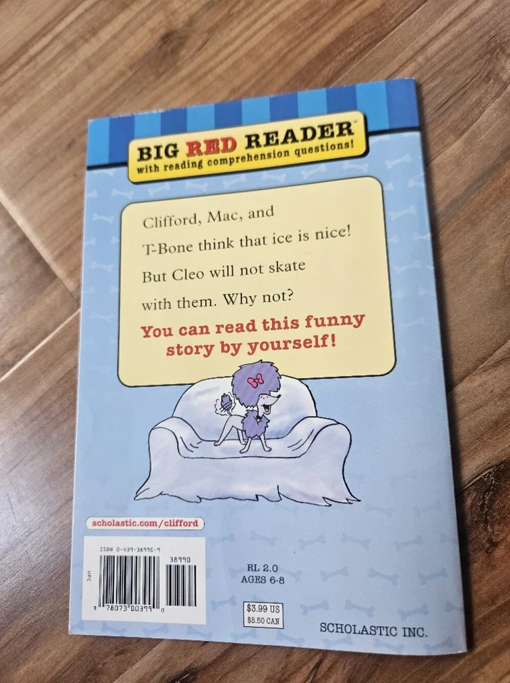 Scholastic Clifford The Snow Champion - Red, Blue, Purple